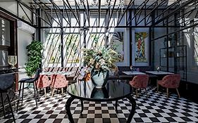 House Beletage-Boutique Hotel
